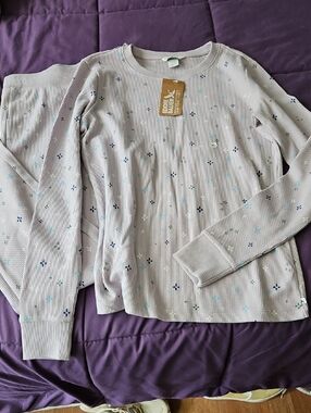 Eddie Bauer Light Lavender Ribbed Long-Sleeve Top And Bottoms